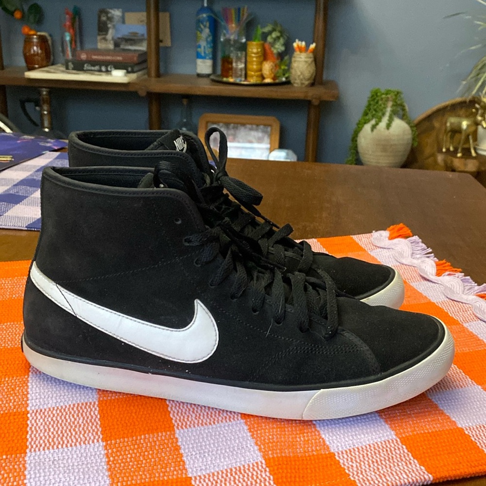 Nike Swoosh Hi Tops